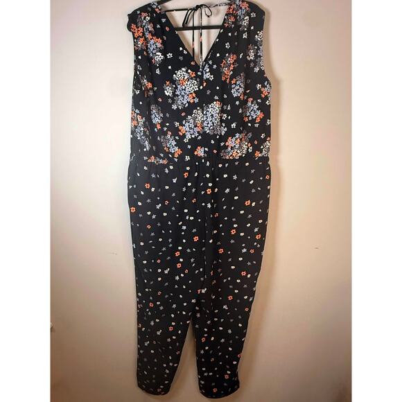 Ann Taylor LOFT  Sleeveless Jumpsuit  Black Floral Pockets Elastic Waist Size XL - Picture 1 of 9